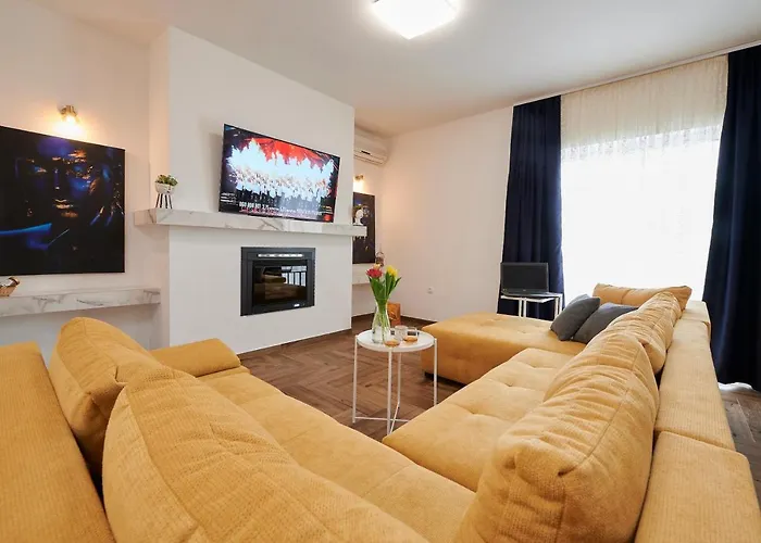 New 4* Zoa In * Trogir