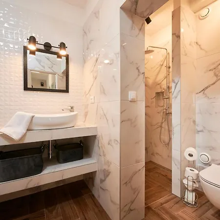 Apartament New 4* Zoa In *